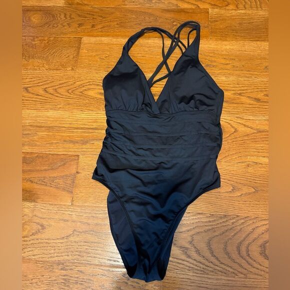 Elegant Catherine Malandrino size S Black Women's Swimsuit - Picture 1 of 7